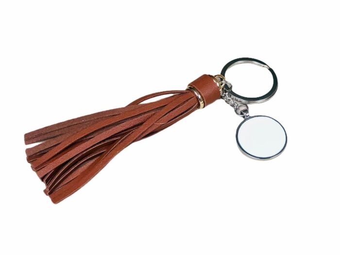llavero marrón