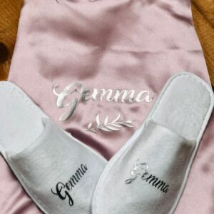 KIT BATA  Y PANTUFLAS PERSONALIZABLE